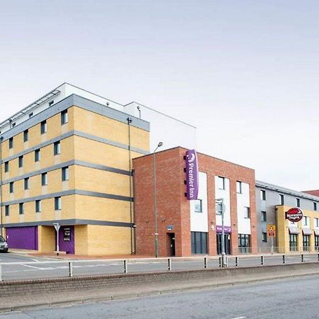 Premier Inn London Бекслихет Экстерьер фото