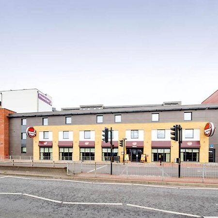 Premier Inn London Бекслихет Экстерьер фото