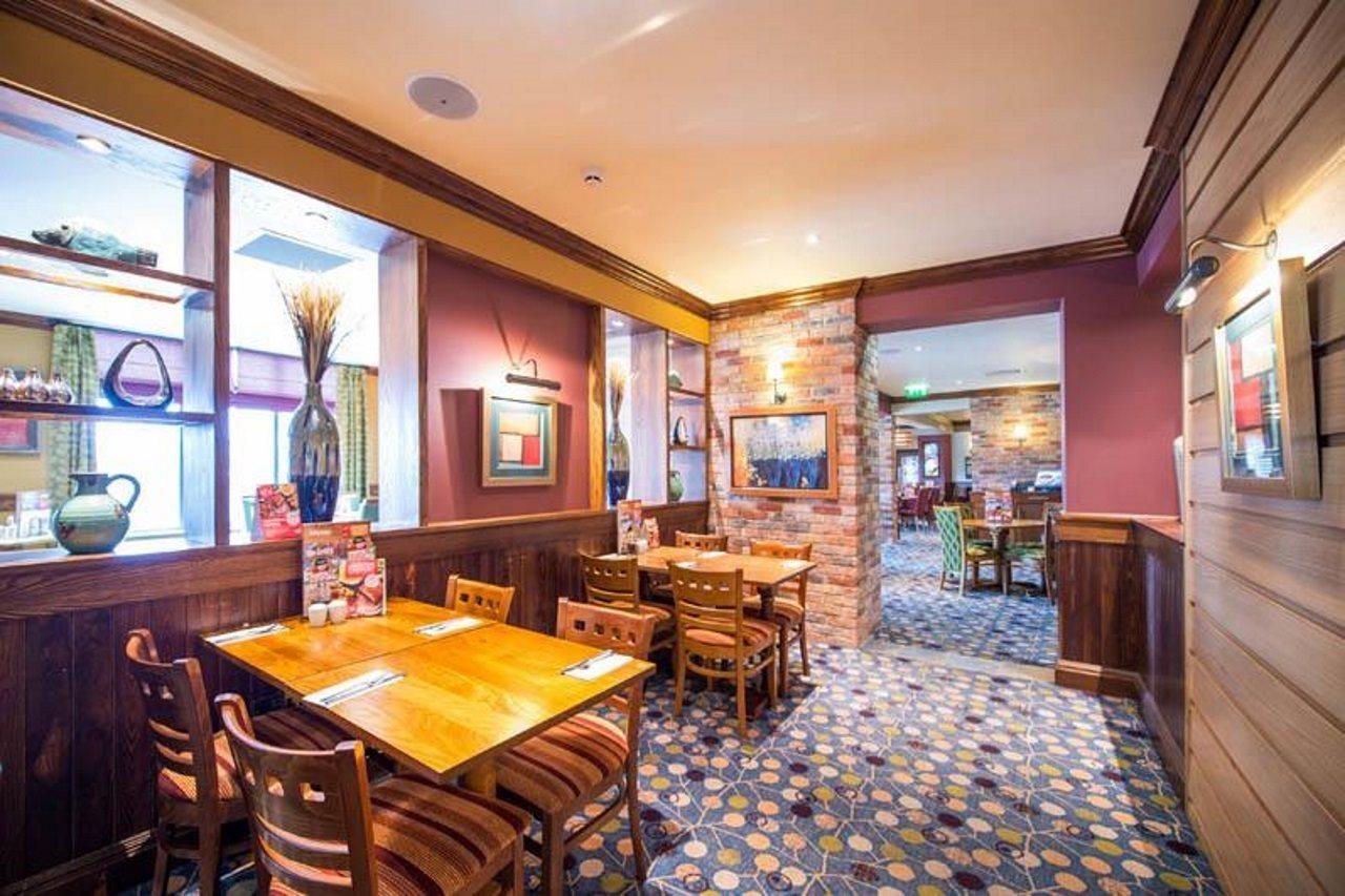 Premier Inn London Бекслихет Экстерьер фото